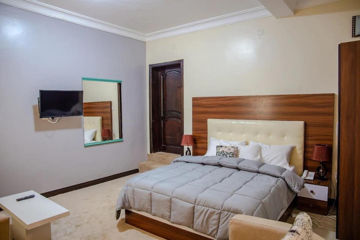 Ezra Boutique Hotel By Casa Africa Ltd Кигали Экстерьер фото